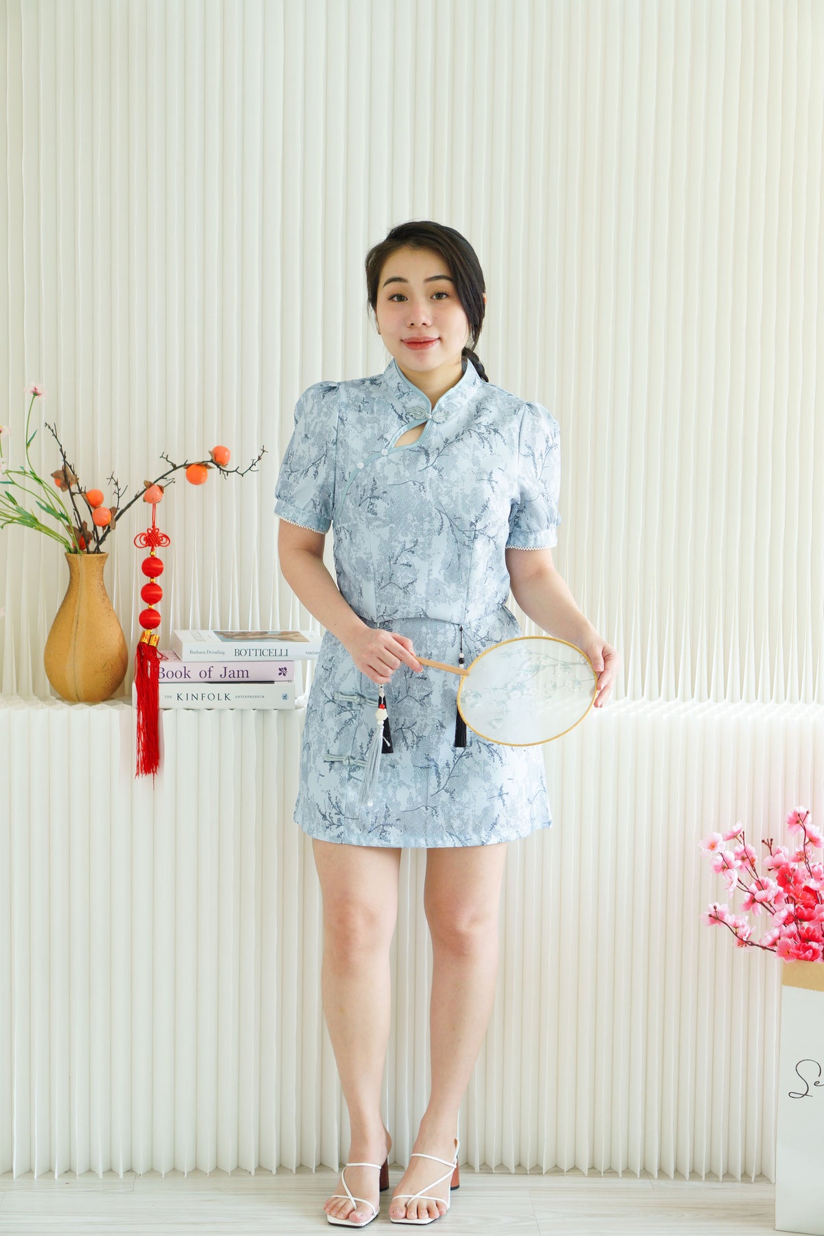 Ying Lin Cheongsam 2 Piece Set with Tassels in Blue
