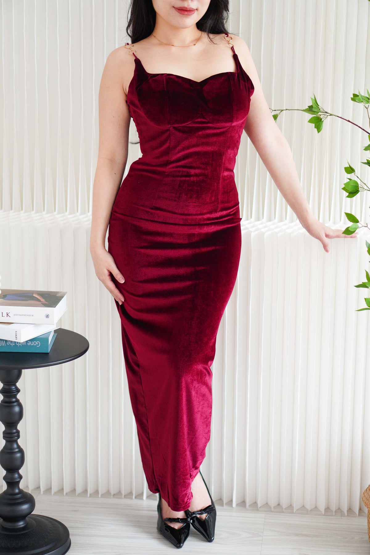 Love Chain Padded Velvet Bodycon Maxi Dress in Maroon