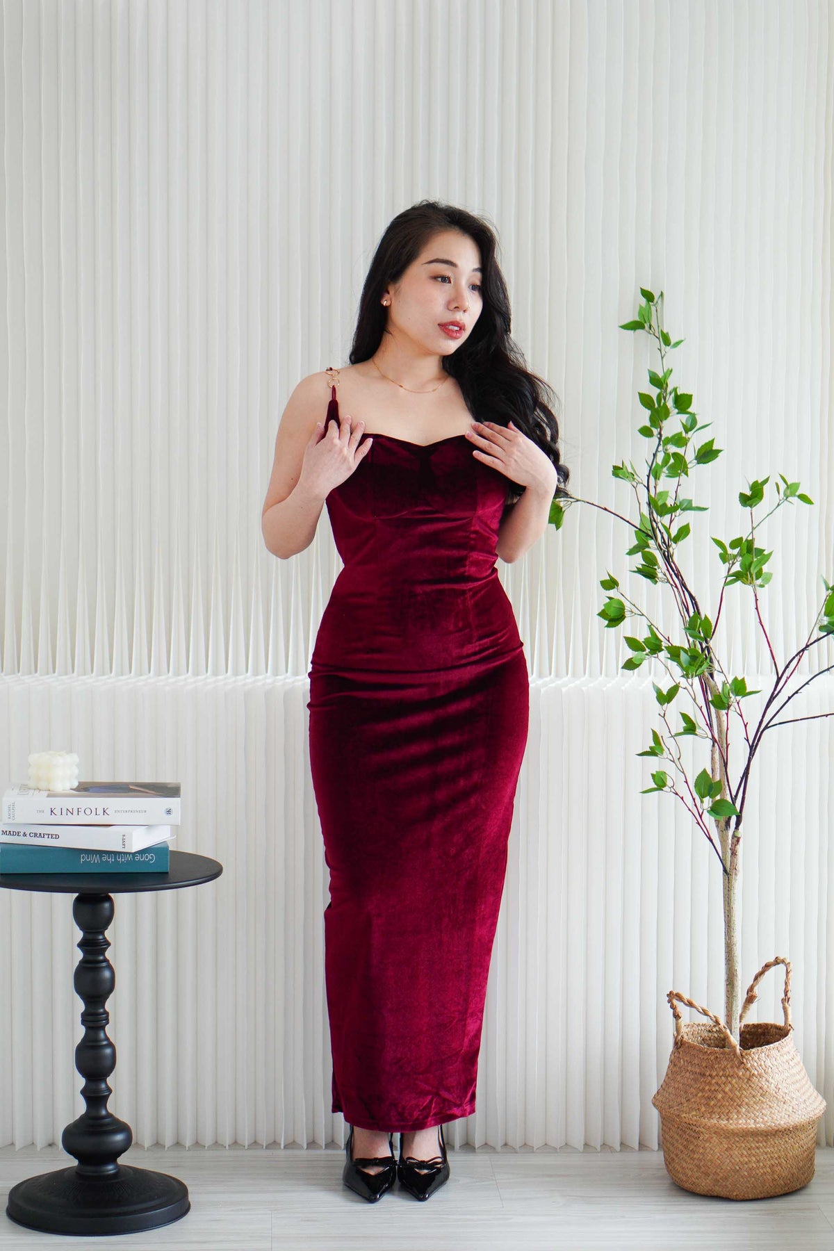 Love Chain Padded Velvet Bodycon Maxi Dress in Maroon