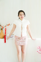 Yi Fen Floral Jacquard Short Skirt in Pink