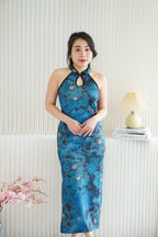 Que Long Halter Neck Floral Cheongsam in Dark Blue