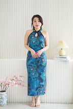 Que Long Halter Neck Floral Cheongsam in Dark Blue