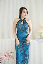 Que Long Halter Neck Floral Cheongsam in Dark Blue