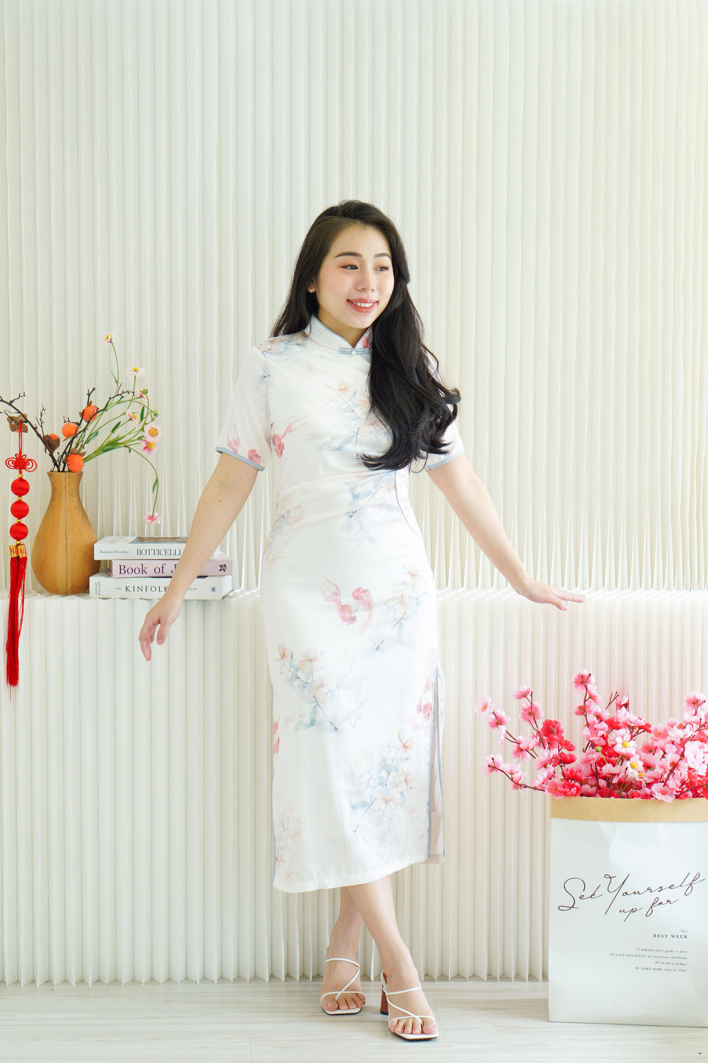 Xia Yun Long Floral Satin Cheongsam with Short Sleeves in White
