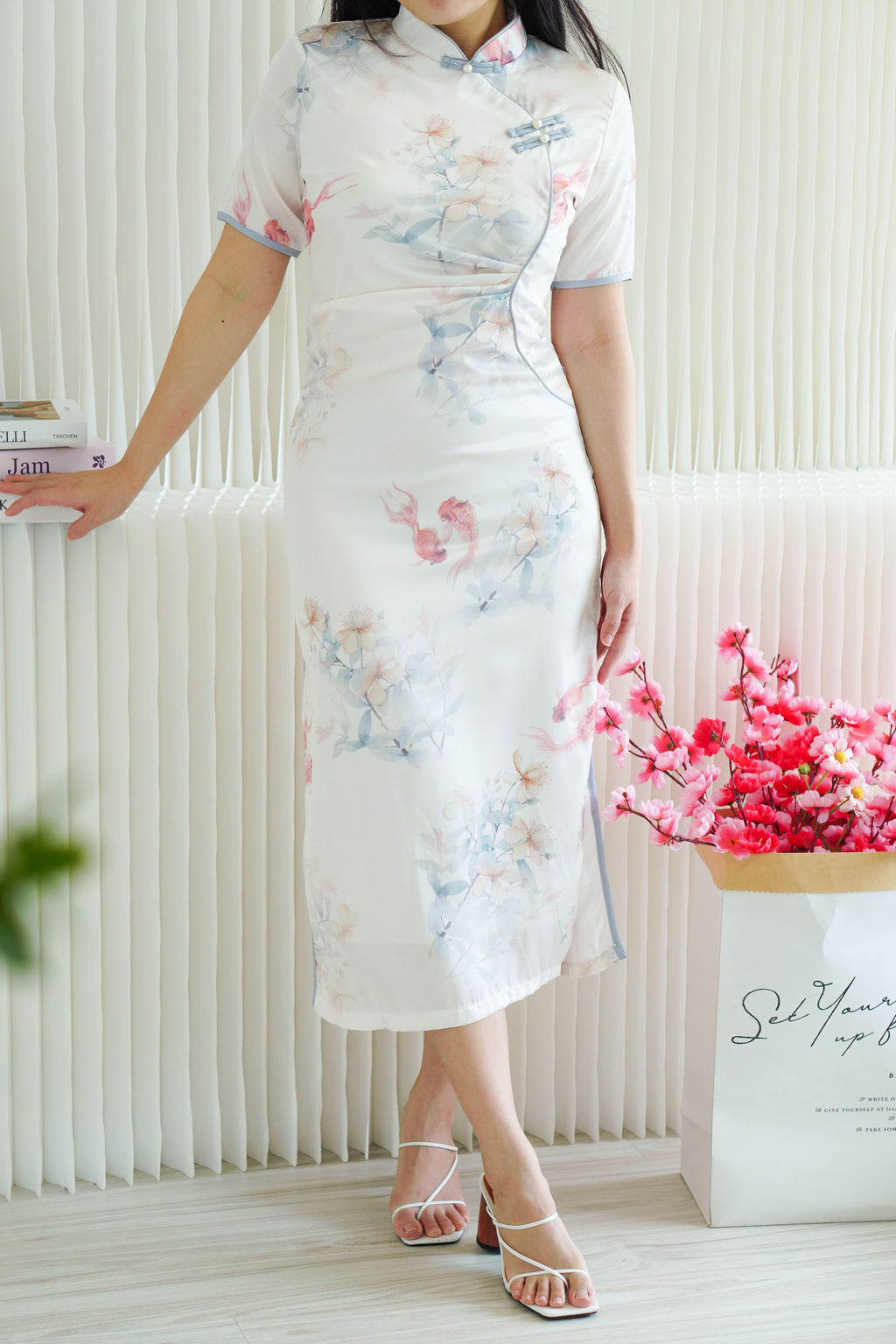 Xia Yun Long Floral Satin Cheongsam with Short Sleeves in White