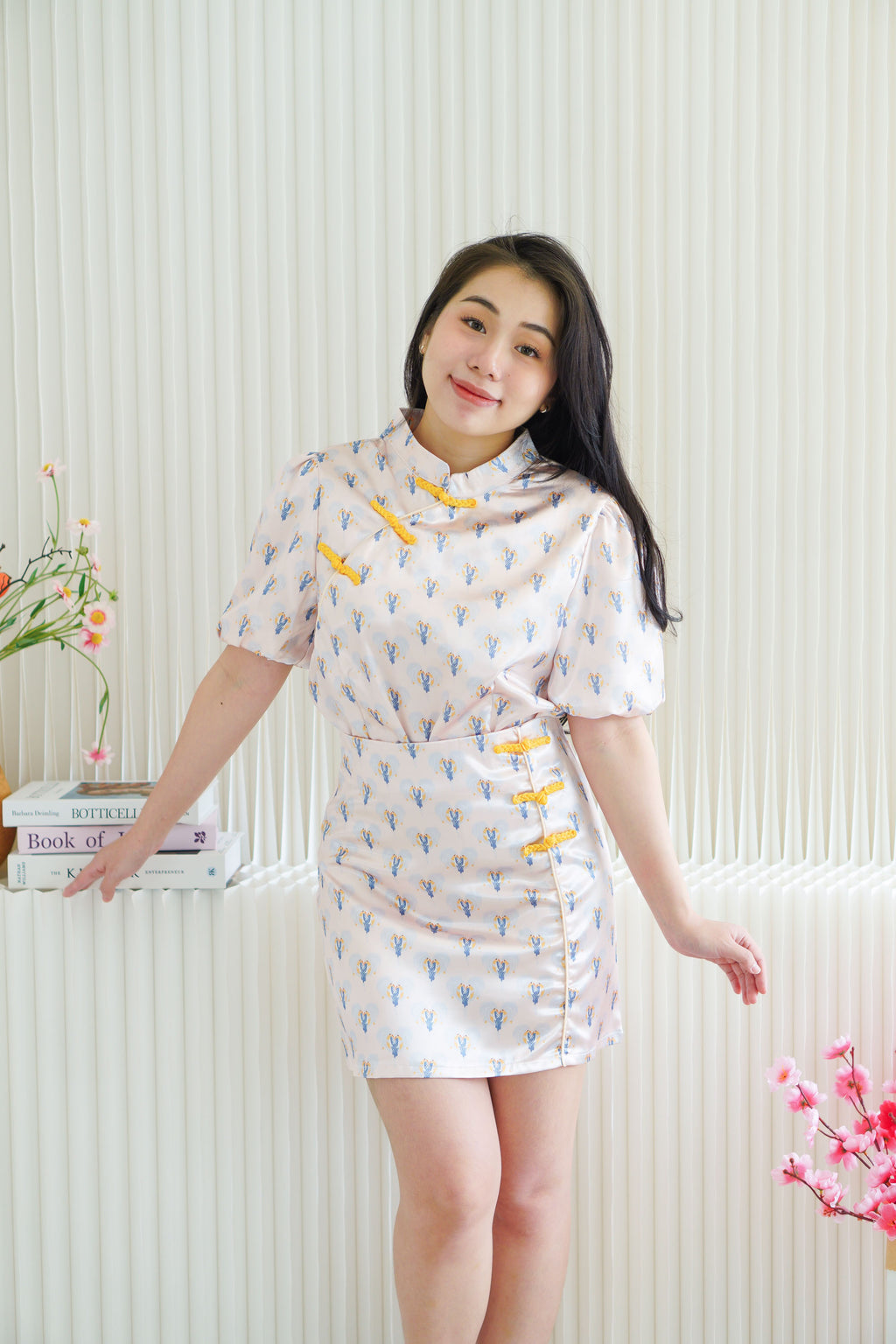 Hua Shu Printed 2 Piece Satin Cheongsam Skirt Set in Cream