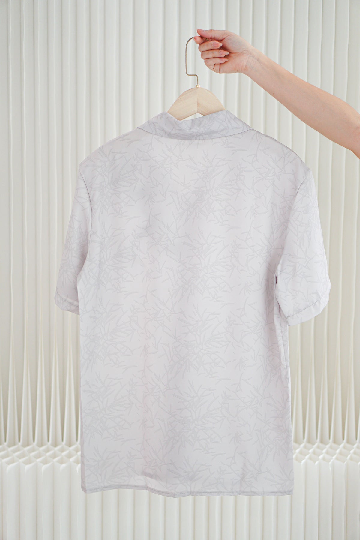 (MEN) Qing Feng Collared Top in Light Grey