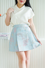 Ya Qi Printed Pleated Short Skirt in Blue