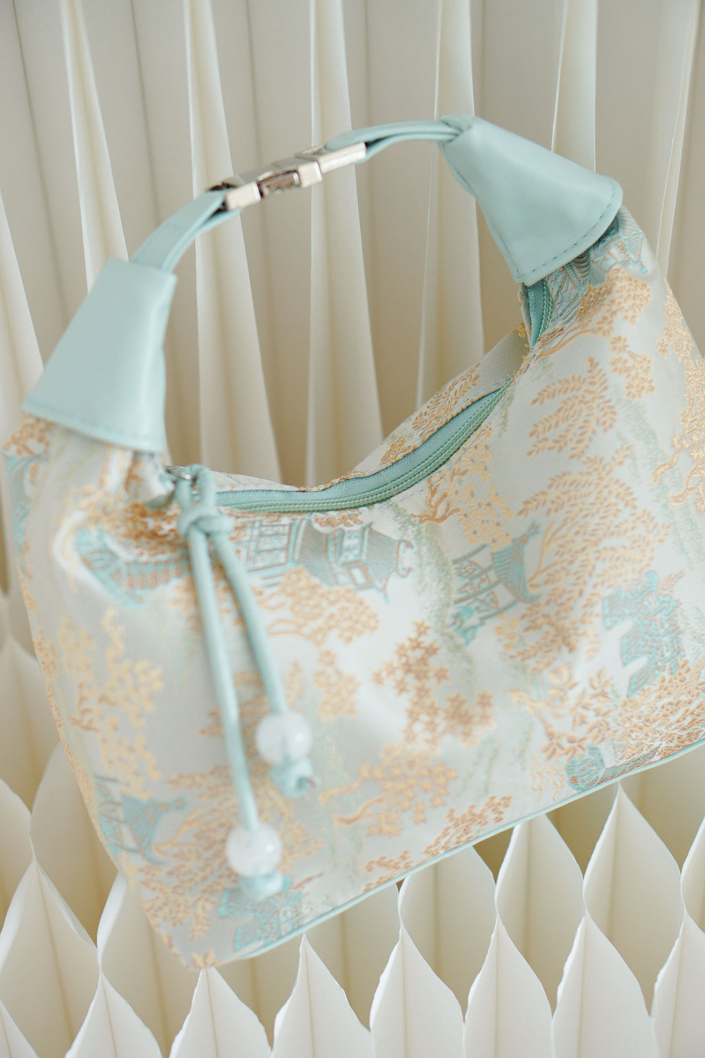 (BACKORDER) Qiu Short Handle Bag in Blue