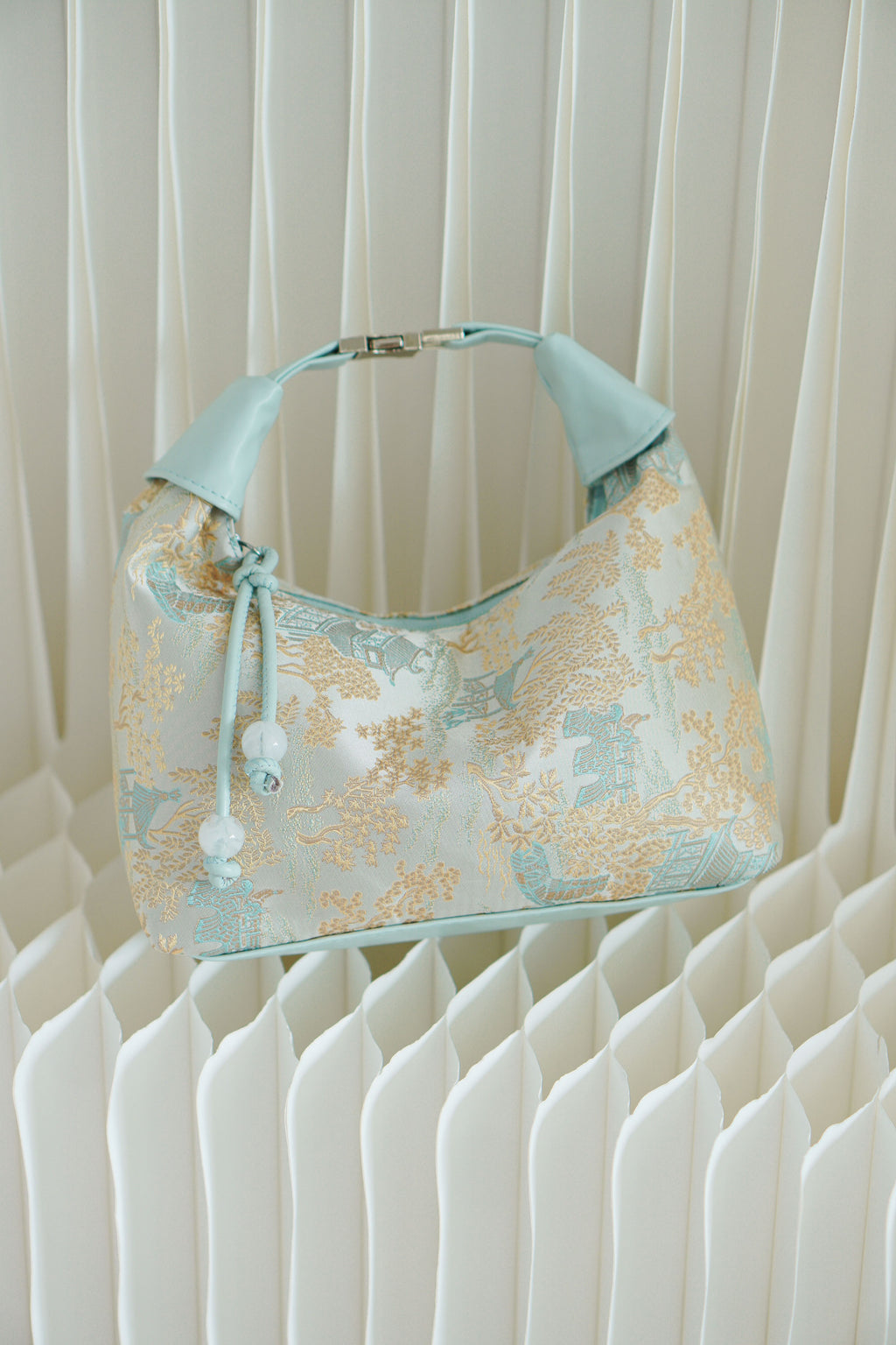 (BACKORDER) Qiu Short Handle Bag in Blue