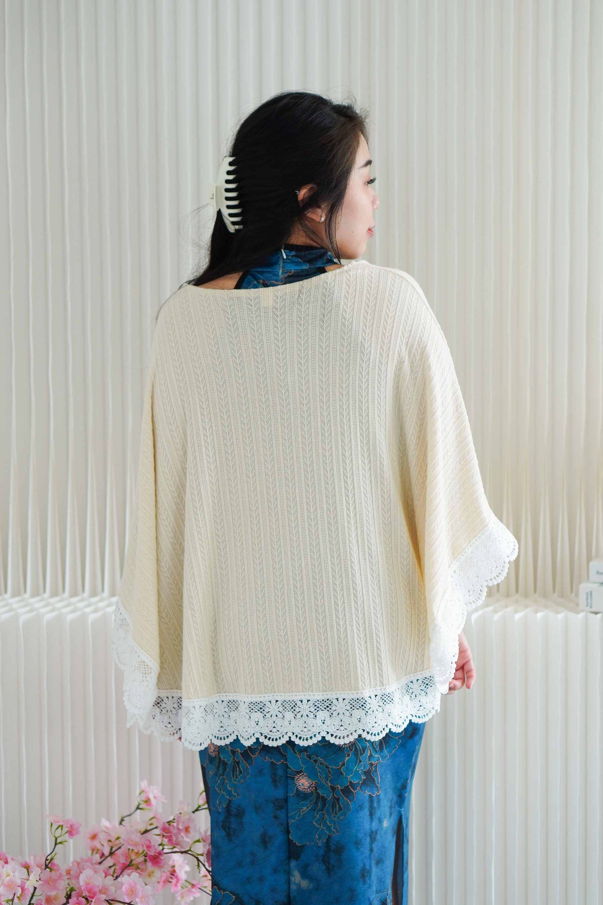 Old Shanghai Long Cheongsam Cover Up in Cream
