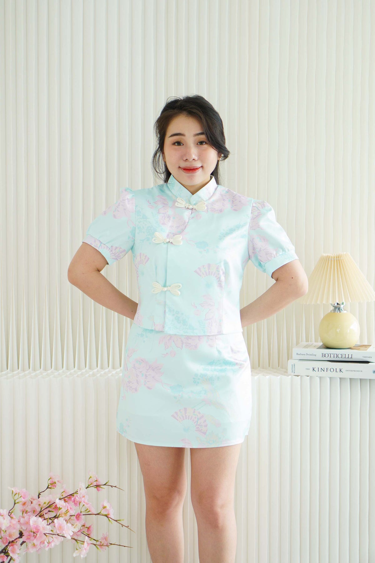 Ting Xi 2 Piece Floral Cheongsam Skirt Set in Teal Blue