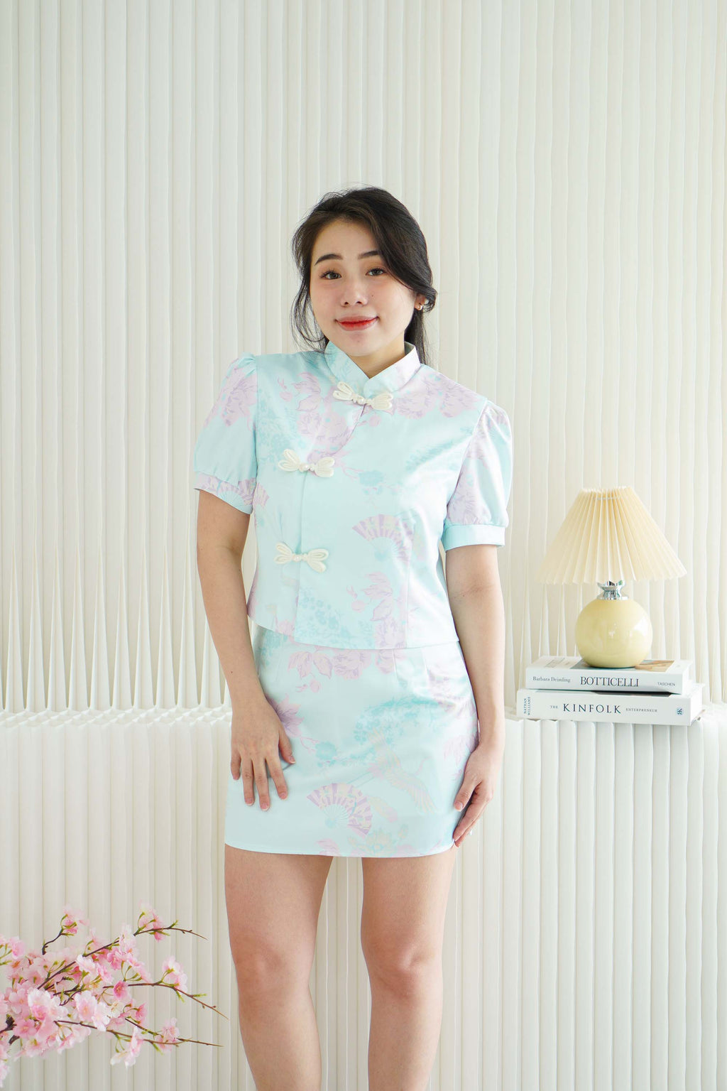 Ting Xi 2 Piece Floral Cheongsam Skirt Set in Teal Blue