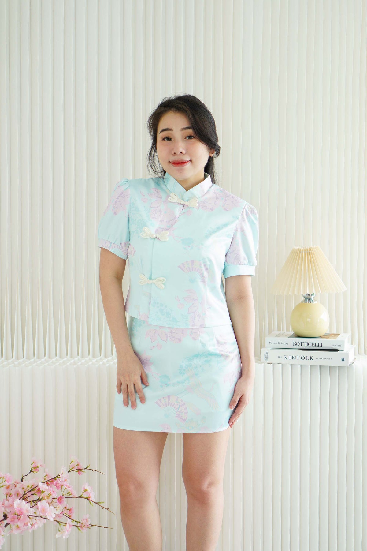 Ting Xi 2 Piece Floral Cheongsam Skirt Set in Teal Blue