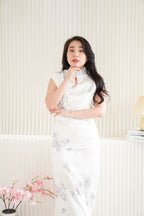 Sui Ru Long Satin Floral Cheongsam in White