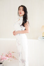 Sui Ru Long Satin Floral Cheongsam in White