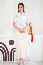 Liang Xi Floral Cheongsam Top in White with Green