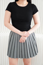 Wumi Basic Ruched Top in Black