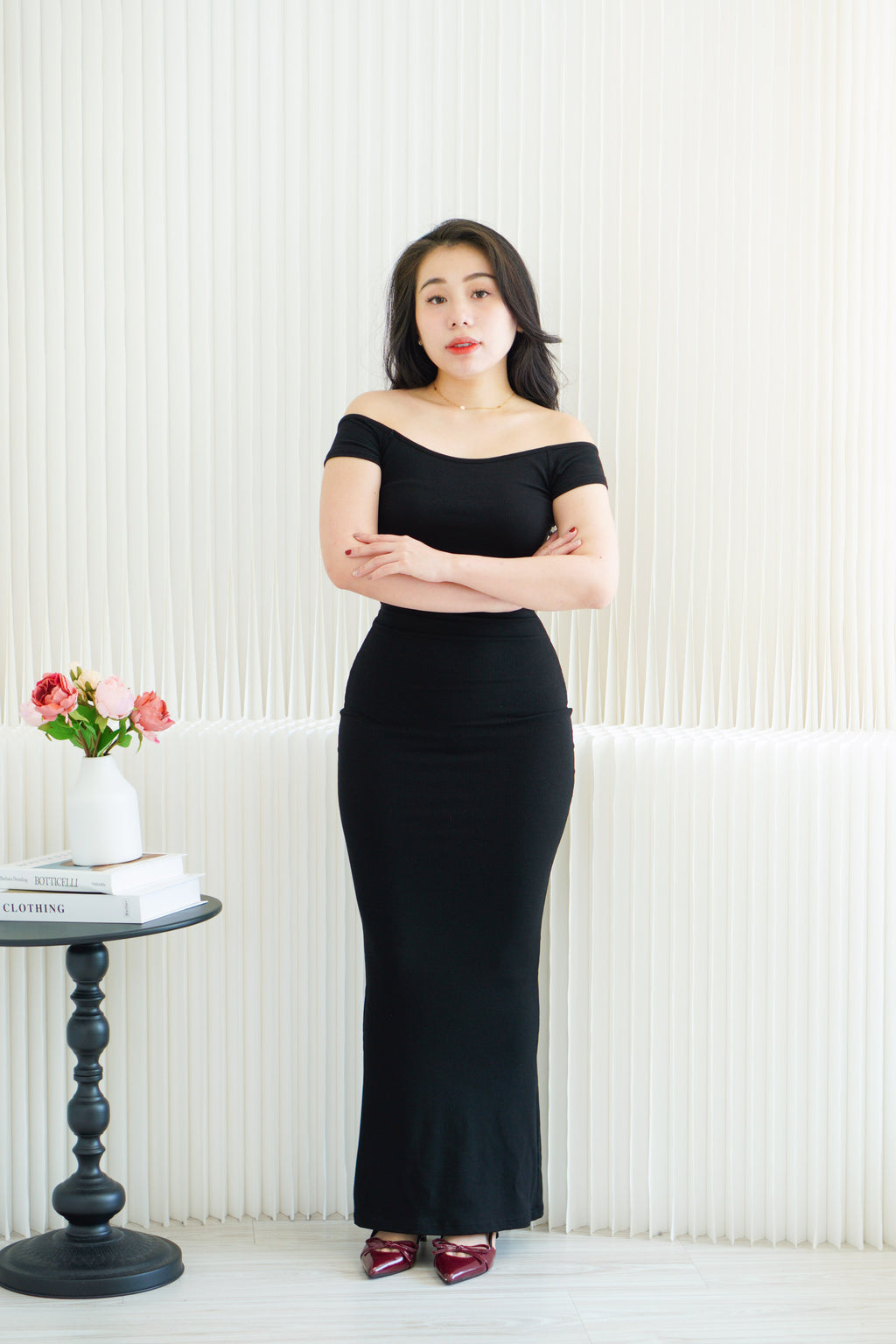 Lucienne Basic Maxi Bodycon Dress in Black