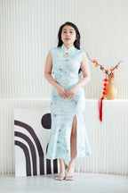 Xuan Ning Long Ruched Floral Cheongsam in Teal Green