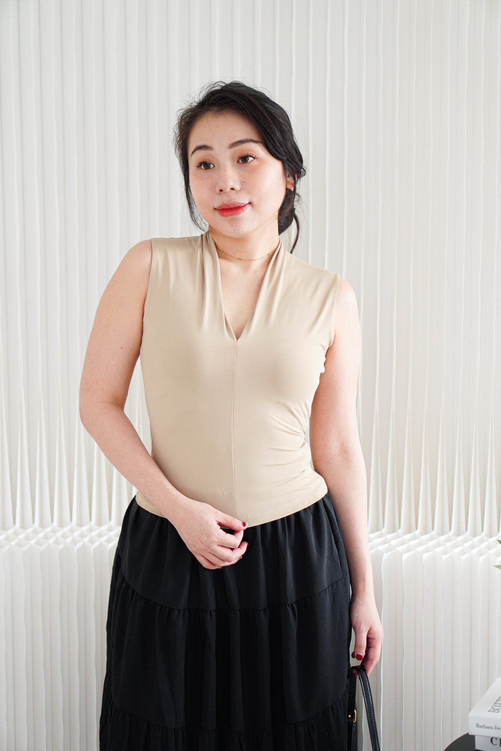 Noa V Neck Top in Khaki