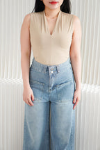 Noa V Neck Top in Khaki