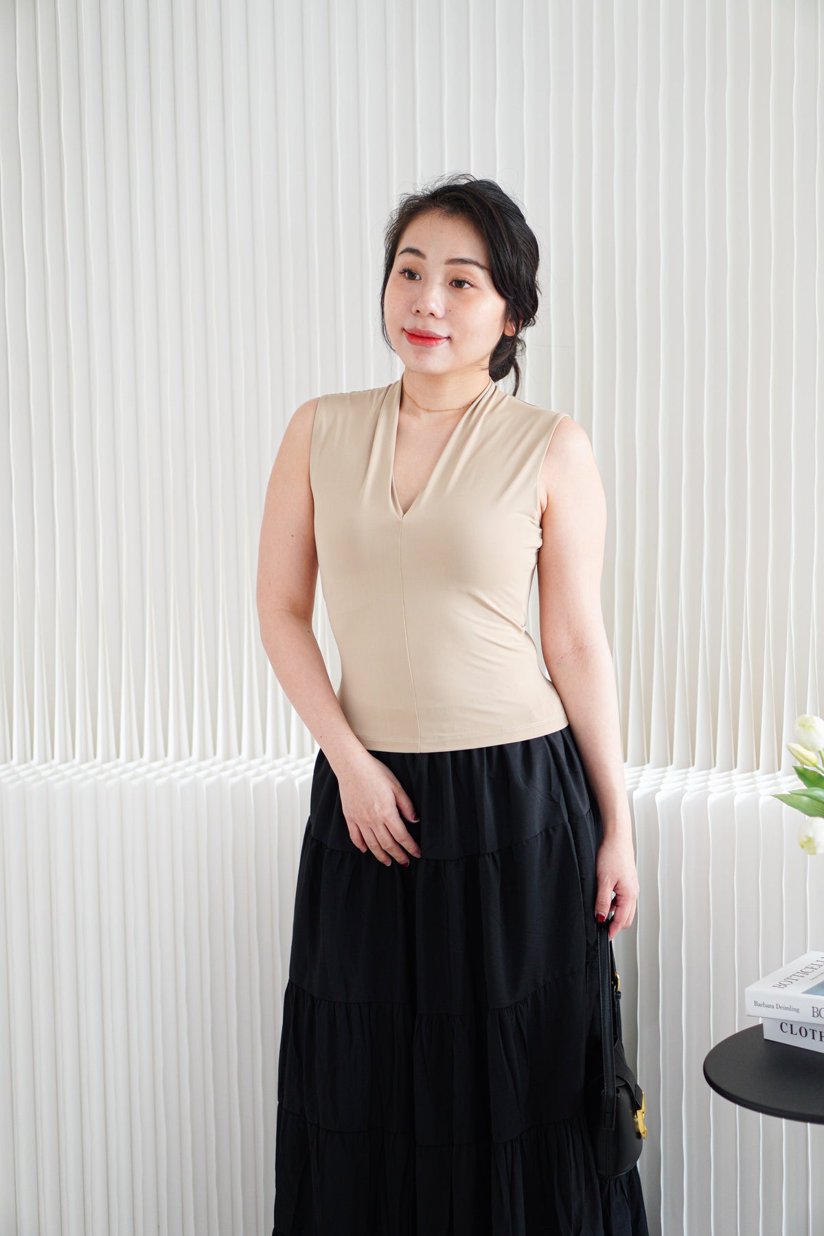 Noa V Neck Top in Khaki