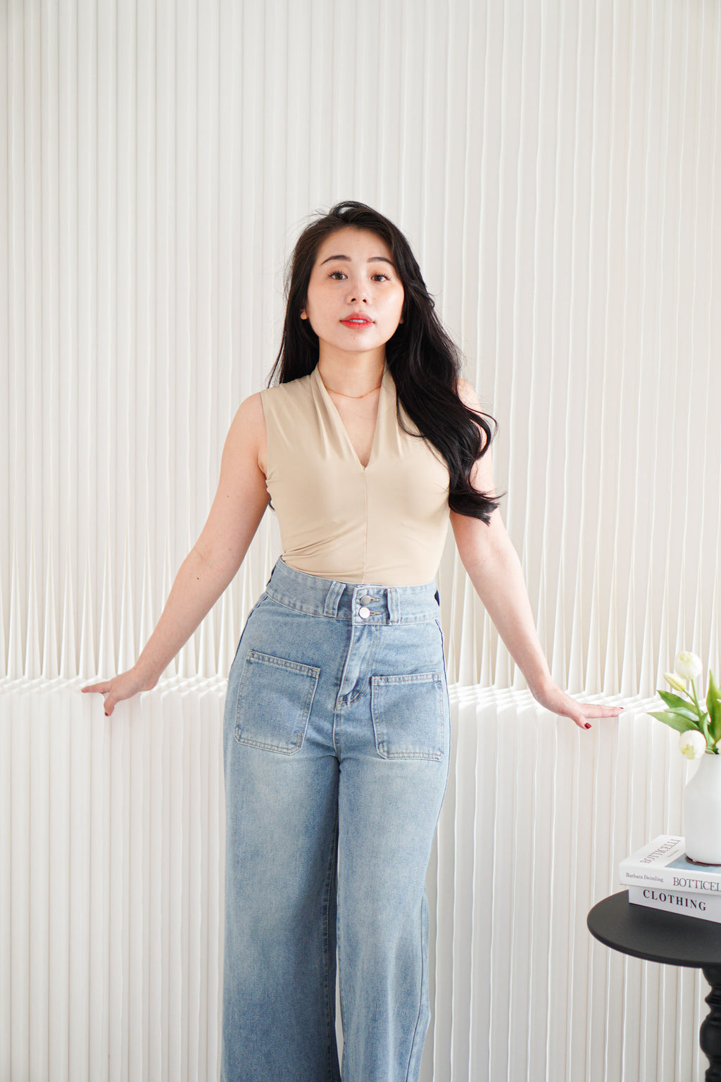 Noa V Neck Top in Khaki