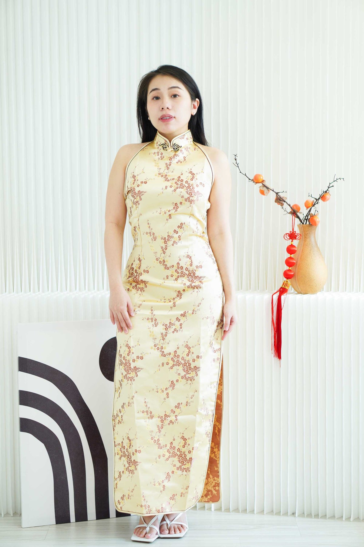 Jing Traditional Halter Cheongsam in Gold