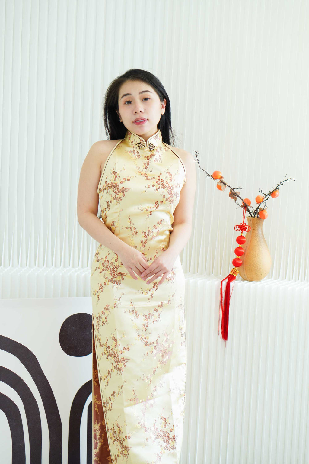 Jing Traditional Halter Cheongsam in Gold