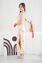 Jing Traditional Halter Cheongsam in Gold