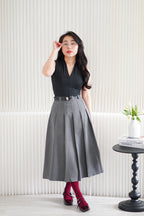 Noa V Neck Top in Black
