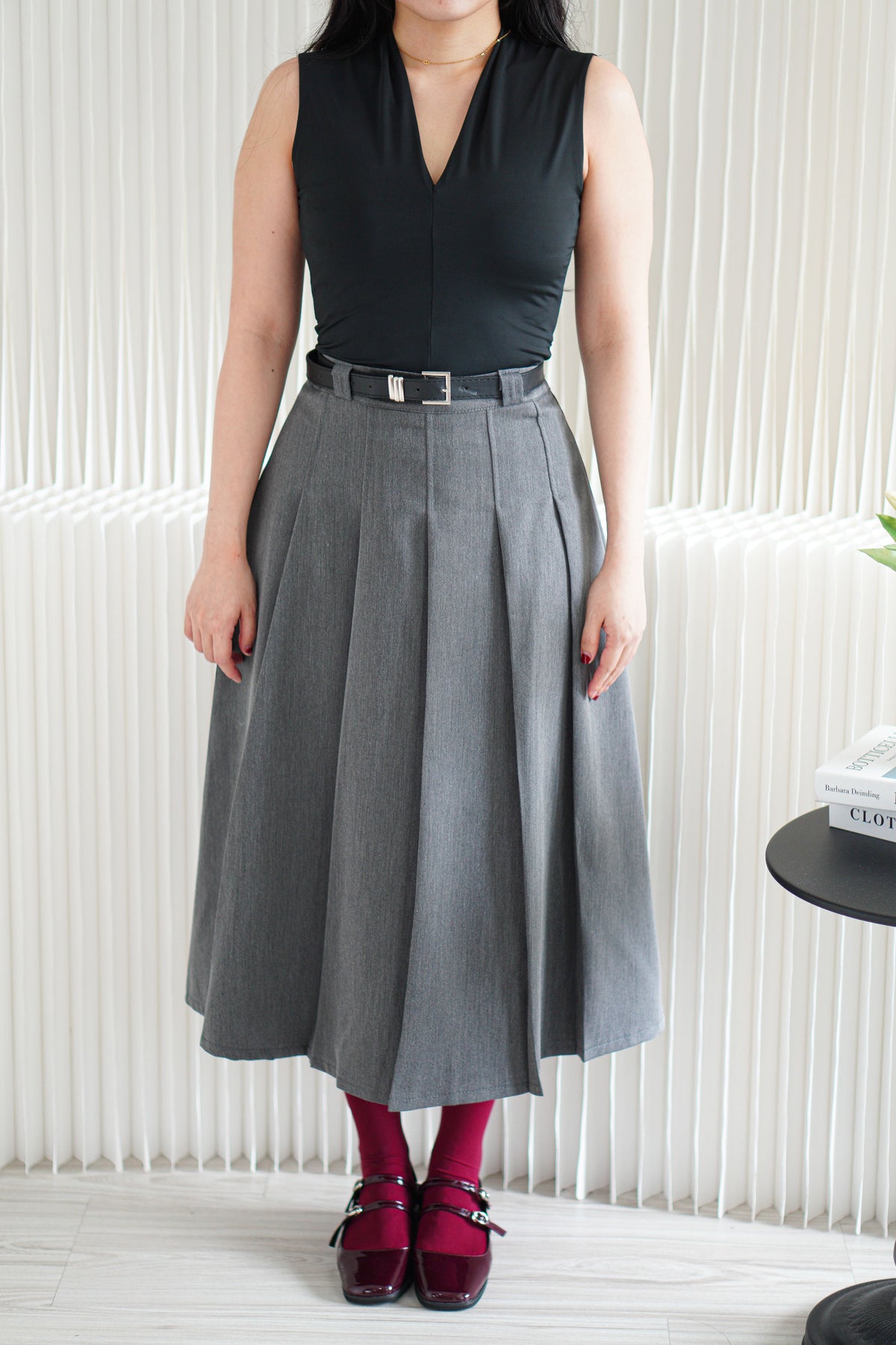 Ziski High Waist Maxi Pleated Skirt in Grey