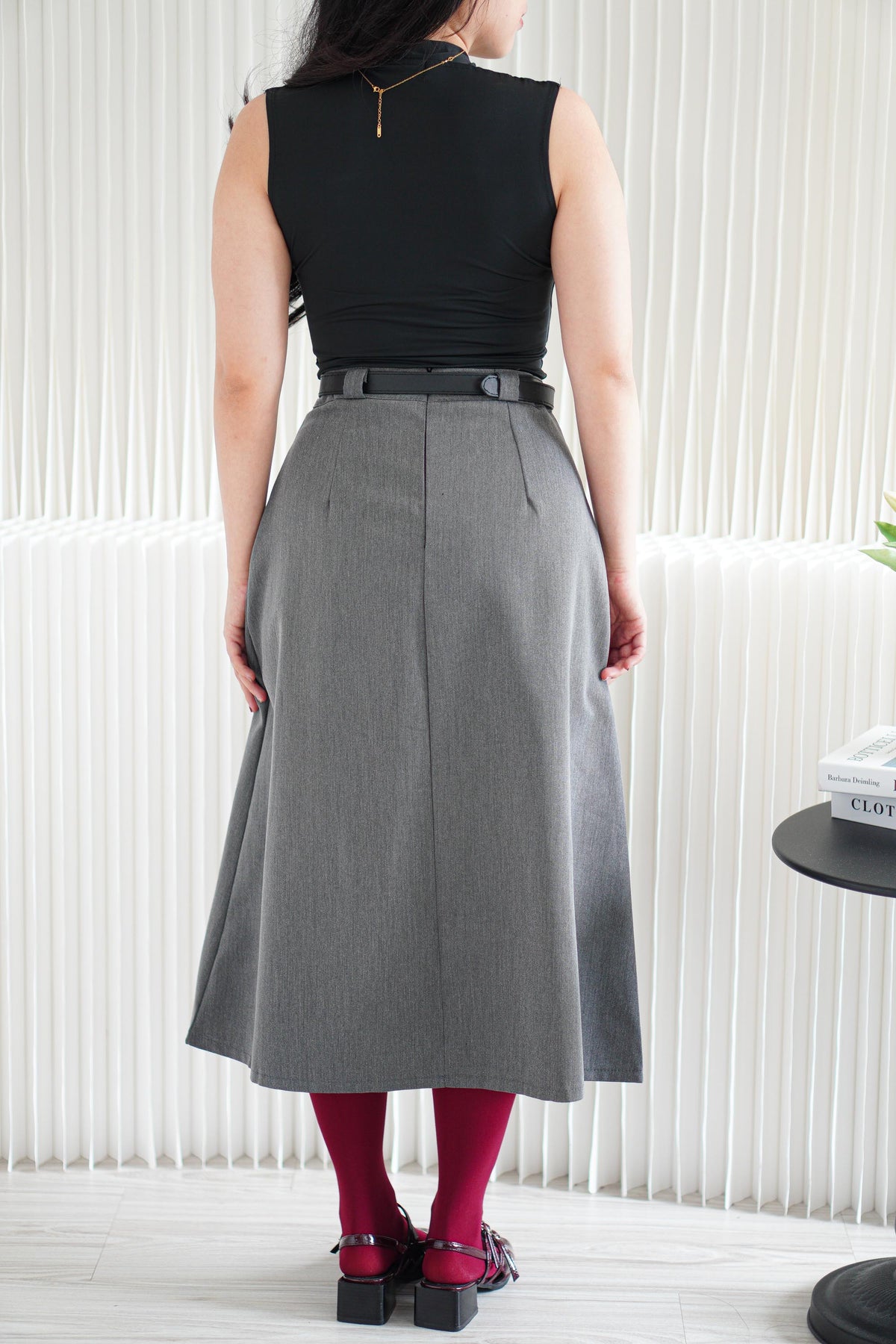 Ziski High Waist Maxi Pleated Skirt in Grey