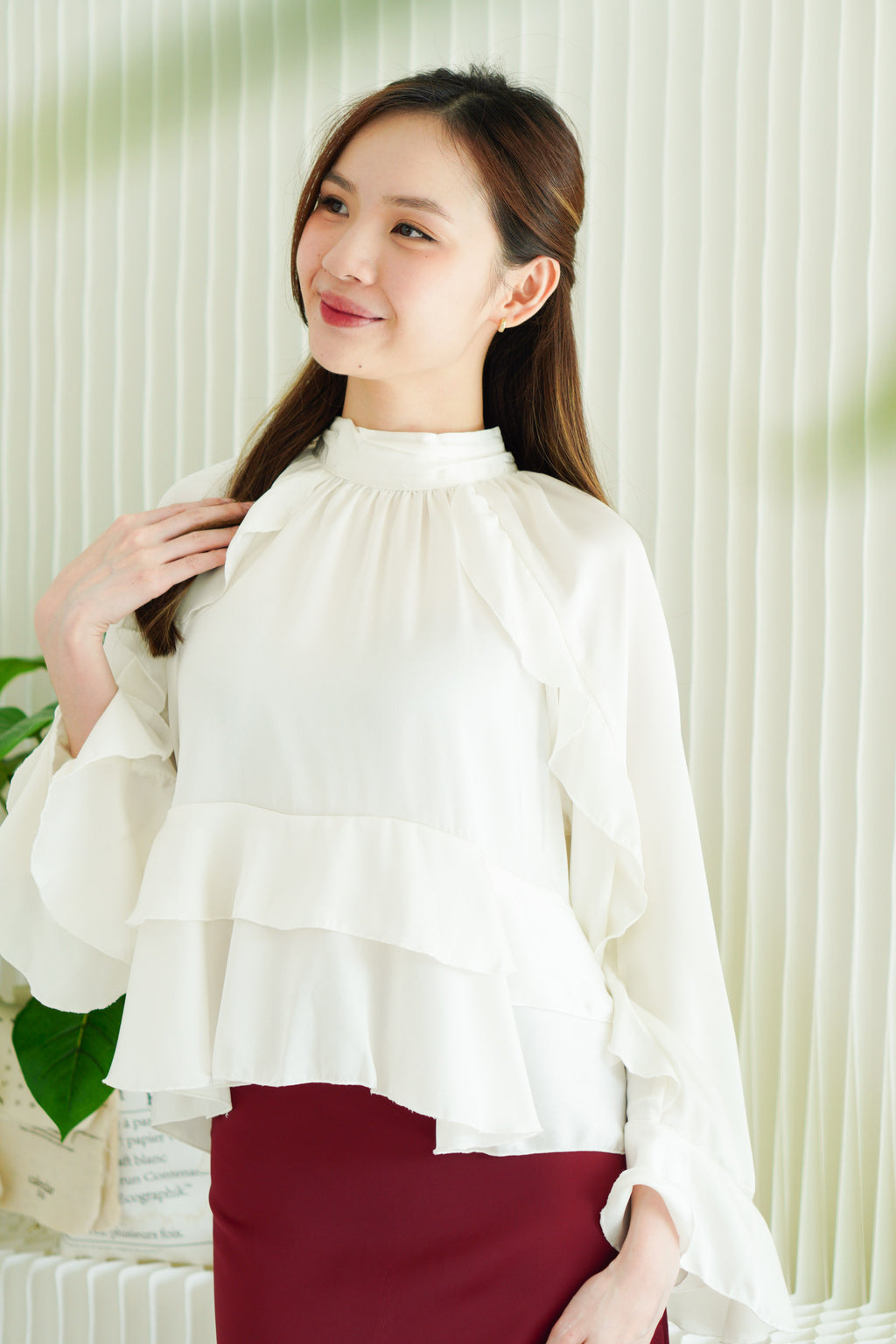 (BACKORDER) Selia Ruffles Long Sleeve Blouse Top in Light Cream