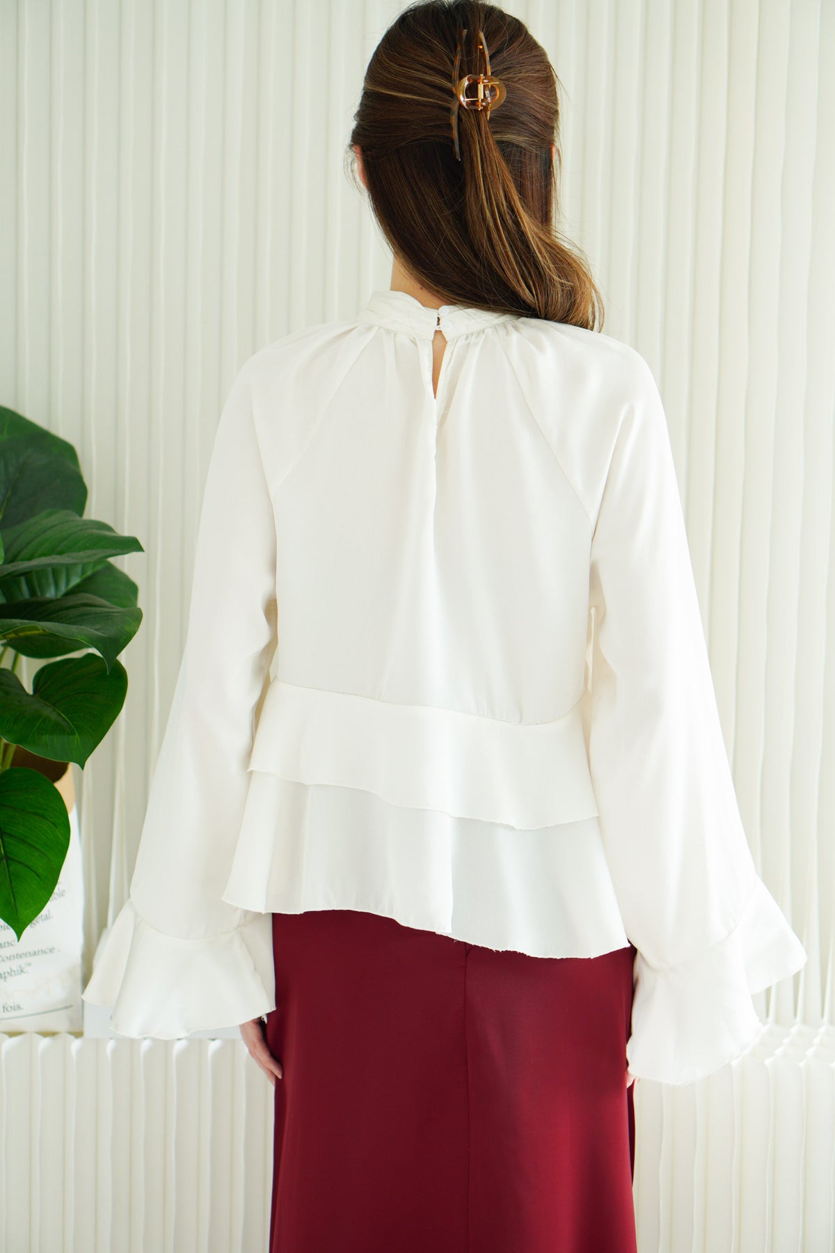 (BACKORDER) Selia Ruffles Long Sleeve Blouse Top in Light Cream