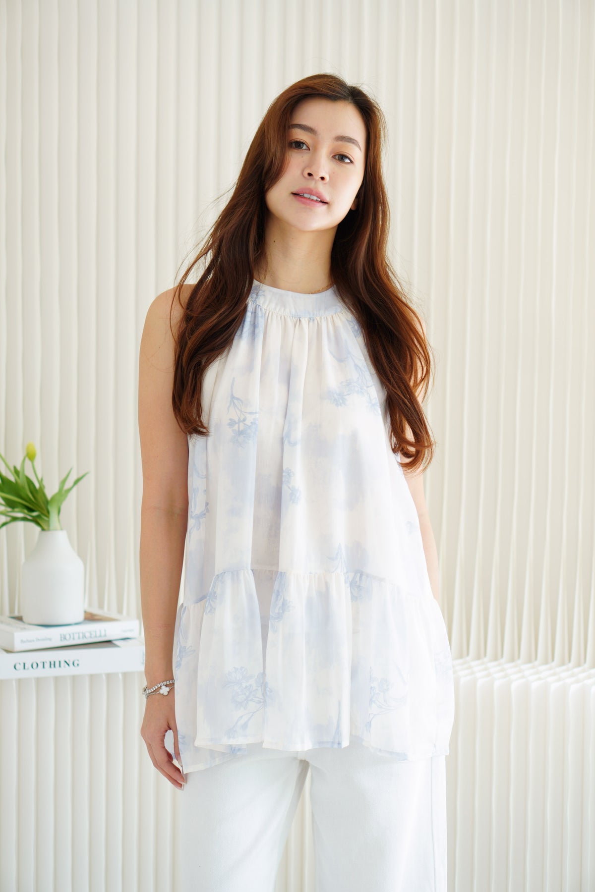 Kalice Flowy Mini Ombre Dress Top in White & Blue