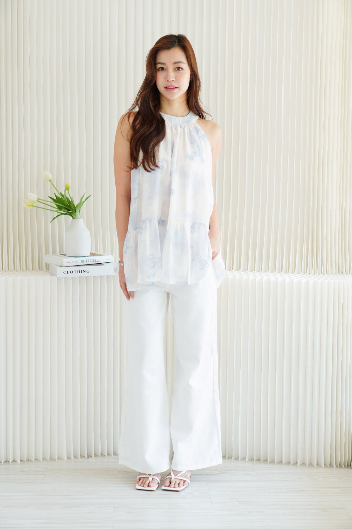 Kalice Flowy Mini Ombre Dress Top in White & Blue