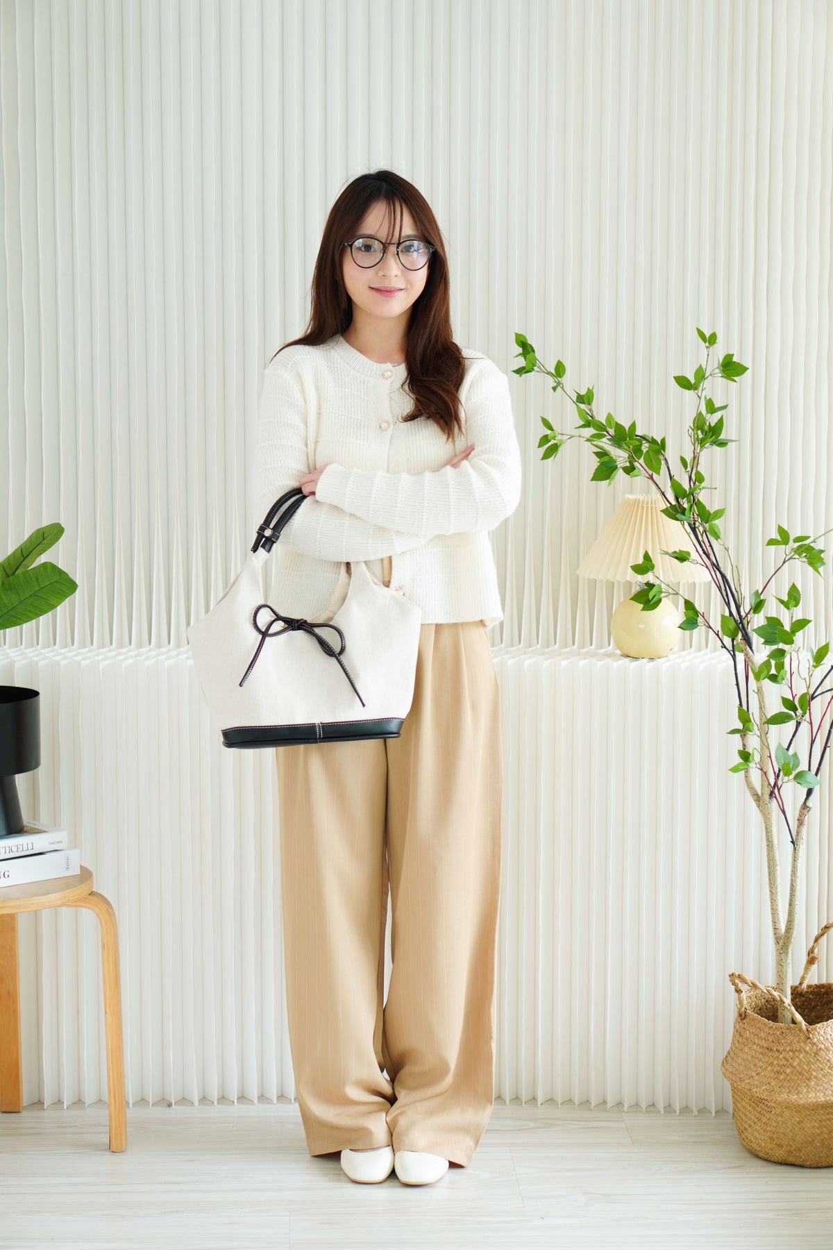 Dika Wide Legged Pinstripes Pants in Khaki