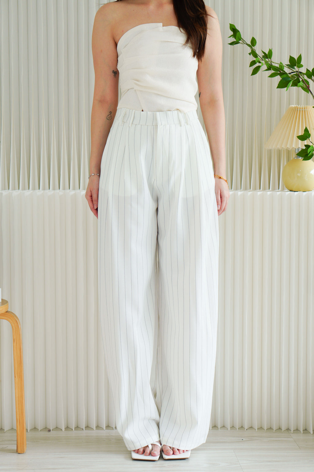 Dika Wide Legged Pinstripes Pants in White