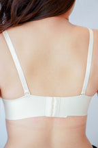 Soft Plunge Wireless Bra in Cream