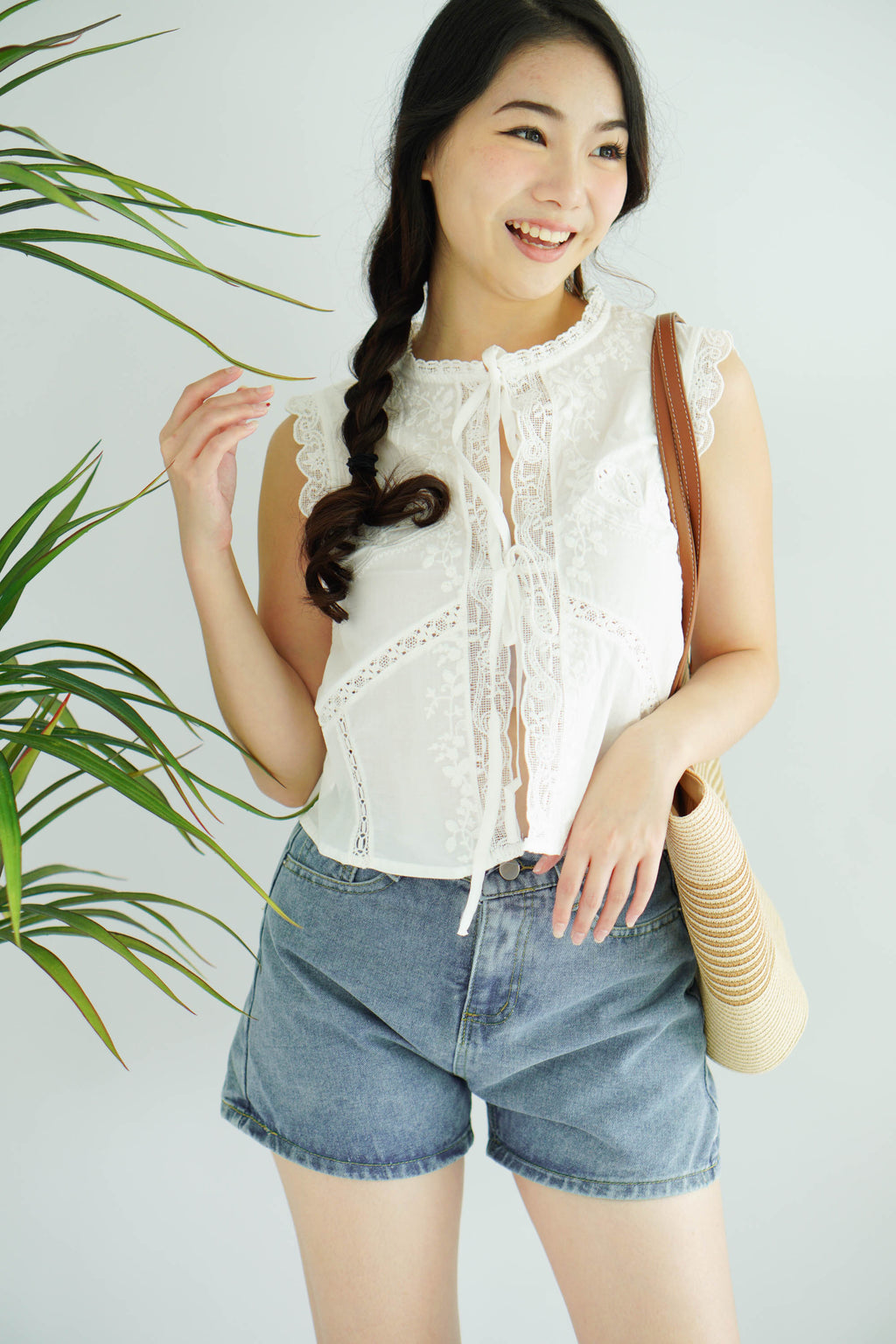 Abella Eyelet Lace Tie Top in White