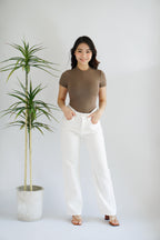 Nello Basic Round Neck Top in Khaki