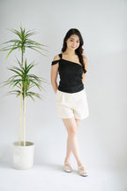 Shiloh Toga Top in Black