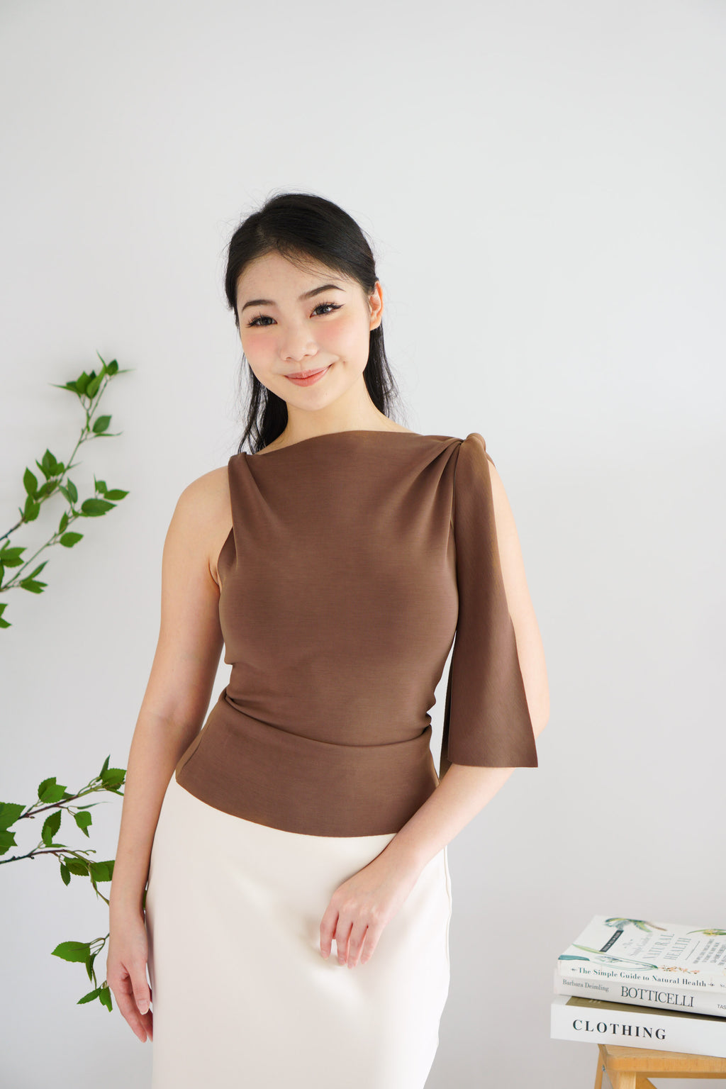 Lioris Boat Neck Tie Top in Brown