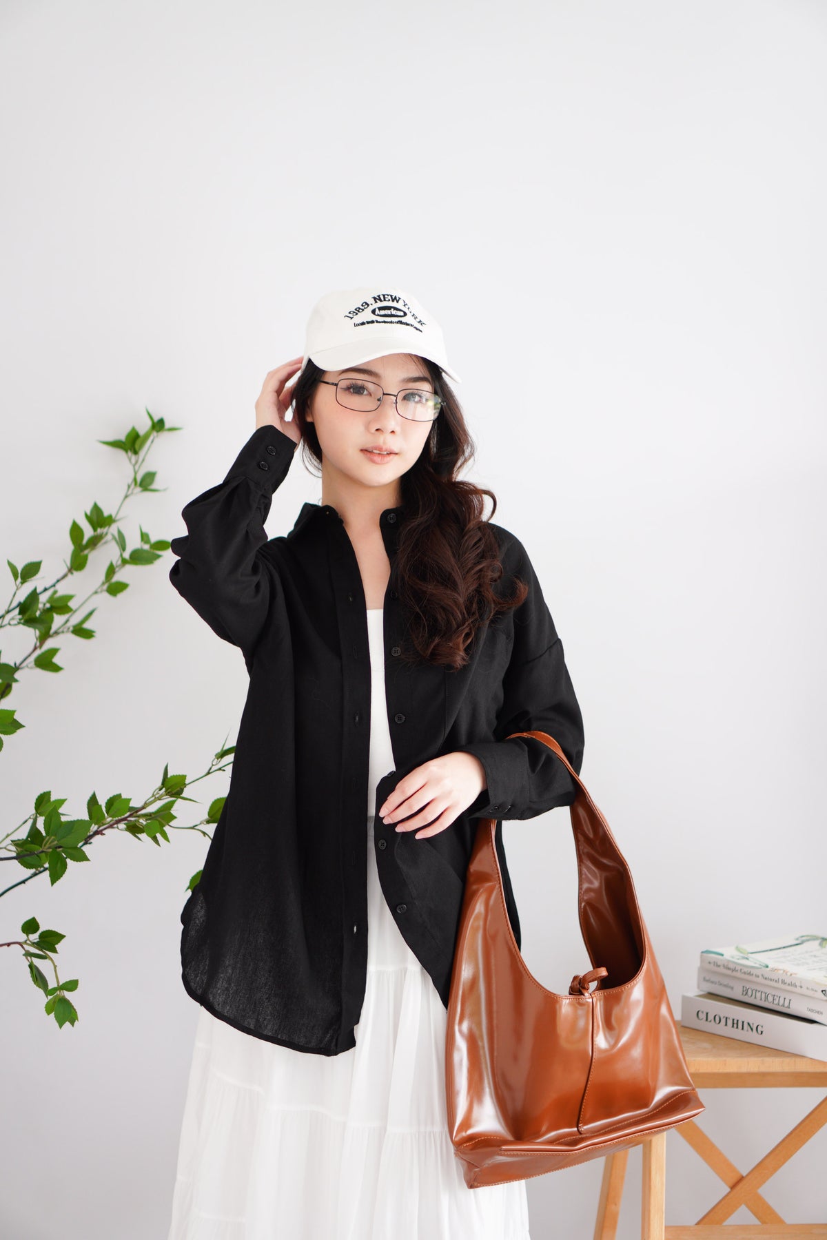 Island Resort Collar Button Down Linen Top in Black