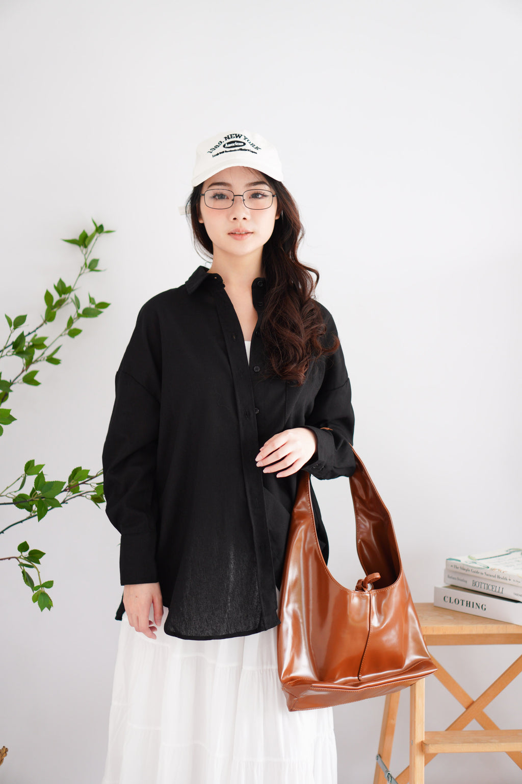 Island Resort Collar Button Down Linen Top in Black