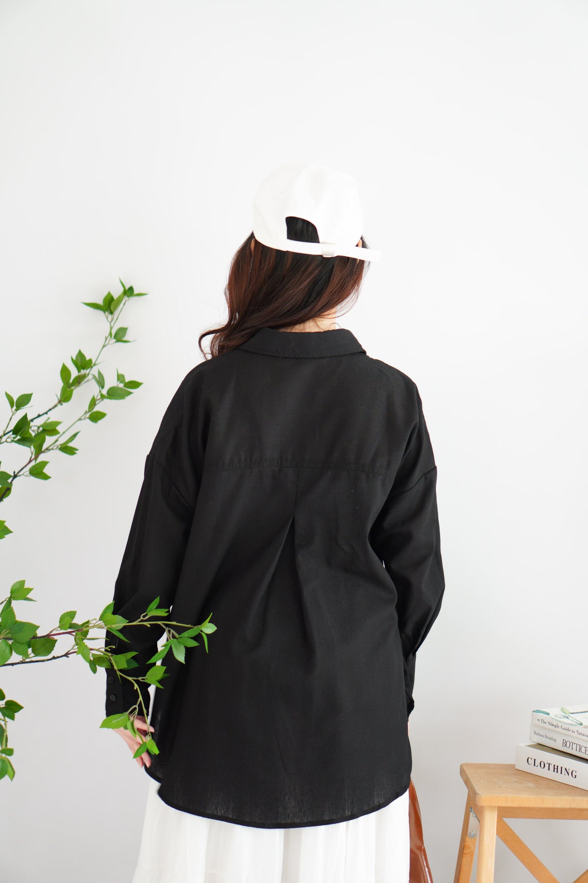 Island Resort Collar Button Down Linen Top in Black