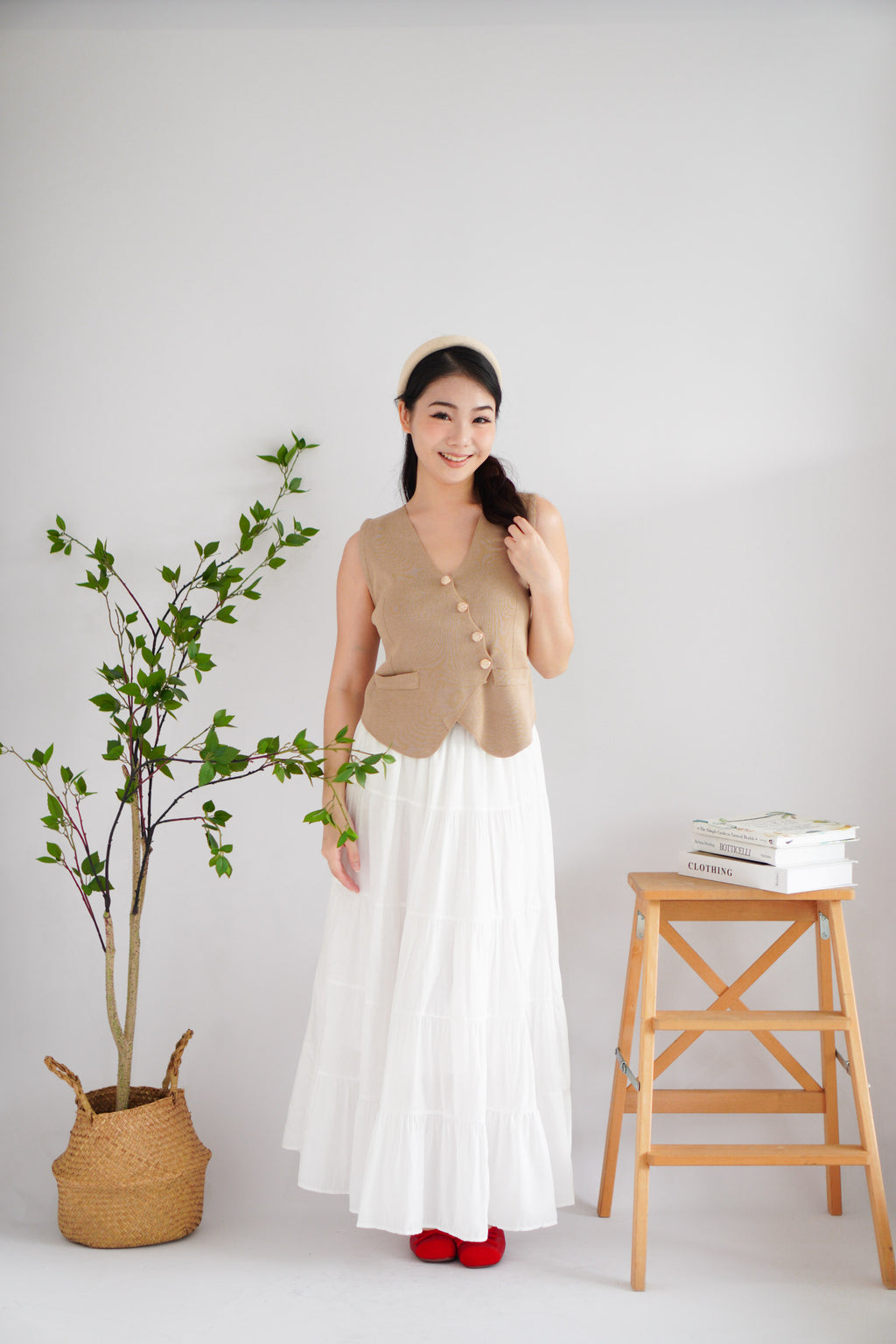 Nolera Button Knit Top in Khaki