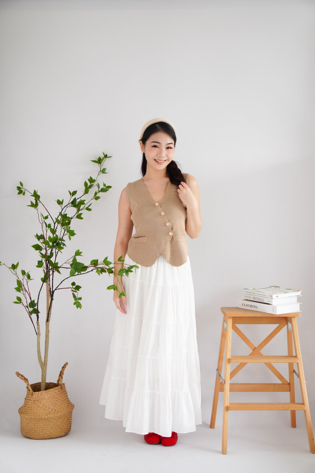 Nolera Button Knit Top in Khaki